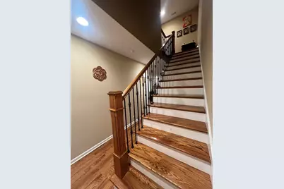 1231 Caroline Court, Vernon Hills, IL 60061 - Photo 25