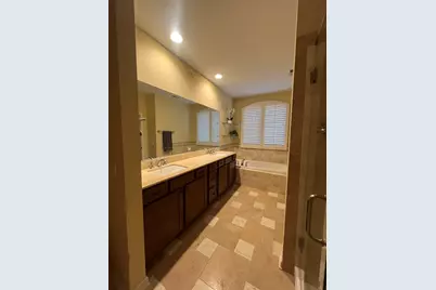 1231 Caroline Court, Vernon Hills, IL 60061 - Photo 19