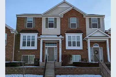 3604 Neubauer Circle #0, Lindenhurst, IL 60046 - Photo 1