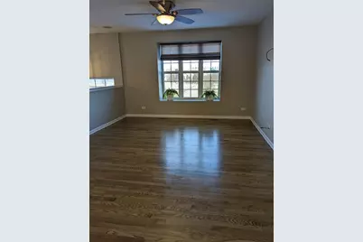 3604 Neubauer Circle #0, Lindenhurst, IL 60046 - Photo 3