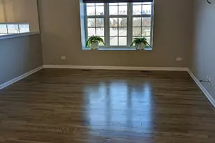 3604 Neubauer Circle, Lindenhurst, IL 60046 - Photo 3