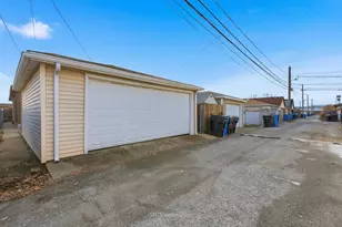 2754 E 127th St, Chicago, IL 60633 - Photo 23