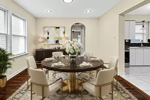 10558 S Prairie Ave, Chicago, IL 60628 - Photo 5