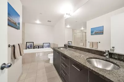 910 W Huron Street #1010, Chicago, IL 60642 - Photo 17