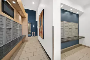 910 W Huron St, Chicago, IL 60642 - Photo 35