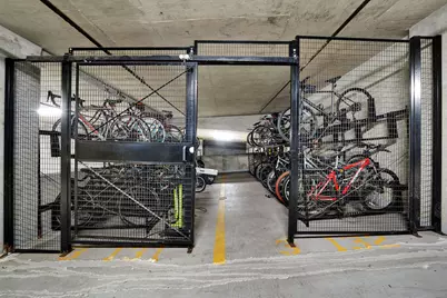 910 W Huron Street #1010, Chicago, IL 60642 - Photo 27