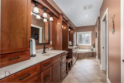 941 N 2150th Road, Ottawa, IL 61348 - Photo 25