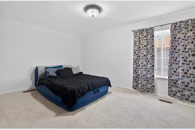 359 W Asbury Drive, Round Lake, IL 60073 - Photo 29