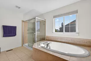 359 W Asbury Dr, Round Lake, IL 60073 - Photo 23