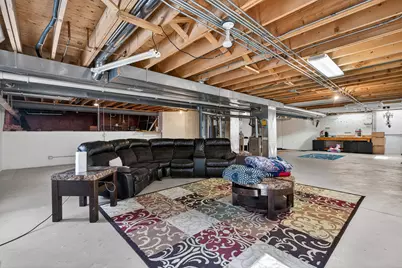 359 W Asbury Drive, Round Lake, IL 60073 - Photo 33