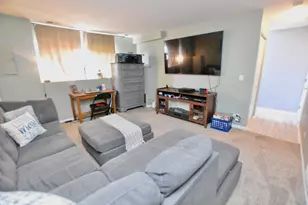 2106 Concord Dr, McHenry, IL 60050 - Photo 9