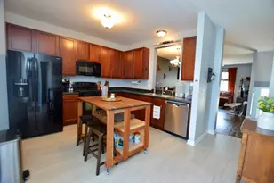 2106 Concord Dr, McHenry, IL 60050 - Photo 5