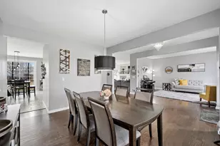 82 Brentwood Dr, Gilberts, IL 60136 - Photo 5