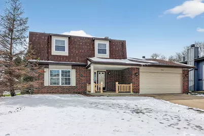 1542 Castlewood Drive, Wheaton, IL 60189 - Photo 1