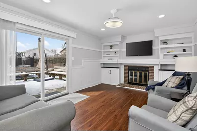 1542 Castlewood Drive, Wheaton, IL 60189 - Photo 11