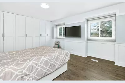 1542 Castlewood Drive, Wheaton, IL 60189 - Photo 15