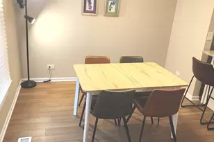 406 College Crossing, Rolling Meadows, IL 60008 - Photo 17