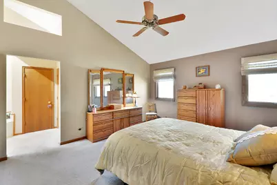 21 N Highview Circle, Hawthorn Woods, IL 60047 - Photo 19