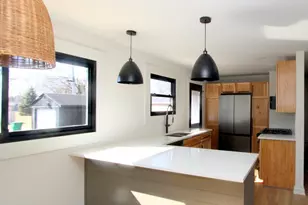 163 Terry Ct, Woodstock, IL 60098 - Photo 5