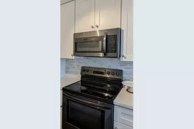 721 Elmhurst Road #G, Des Plaines, IL 60016 - Photo 5