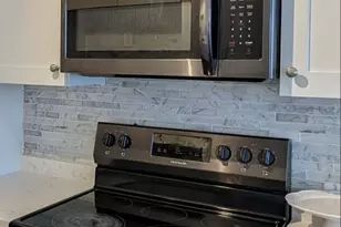 721 Elmhurst Rd, Des Plaines, IL 60016 - Photo 5