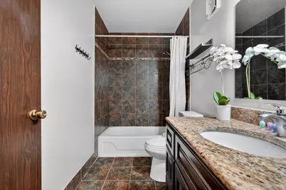 605 Limerick Lane #2B, Schaumburg, IL 60193 - Photo 11