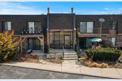 605 Limerick Lane #2B, Schaumburg, IL 60193 - Photo 1