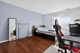 605 Limerick Ln, Schaumburg, IL 60193 - Photo 13