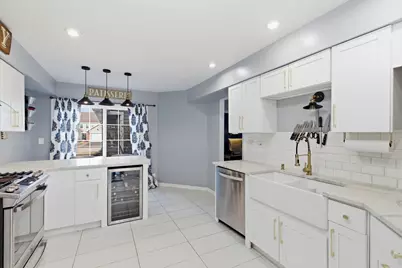 1497 Whitman Court, Schaumburg, IL 60173 - Photo 7