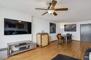 2144 N Lincoln Park W, Chicago, IL 60614 - Photo 7