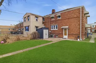 3728 S 58th Ave, Cicero, IL 60804 - Photo 13