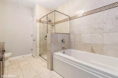 420 E Waterside Drive #2214, Chicago, IL 60601 - Photo 17