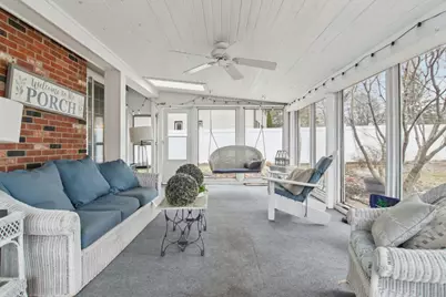 693 Exmoor Terrace, Crystal Lake, IL 60014 - Photo 5