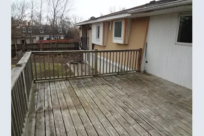 1732 Kingston Circle, Carpentersville, IL 60110 - Photo 3