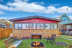 2109 Dobson St, Evanston, IL 60202 - Photo 21