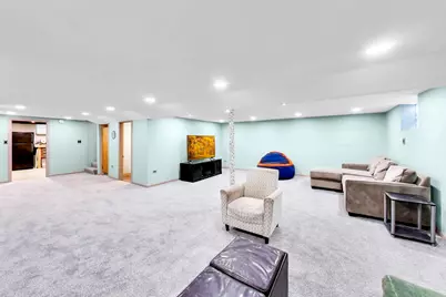 2109 Dobson Street, Evanston, IL 60202 - Photo 15