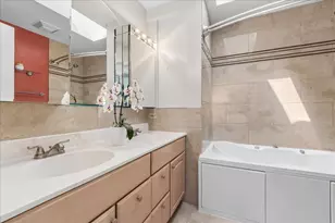 2718 N Elm Ln N, Arlington Heights, IL 60004 - Photo 11