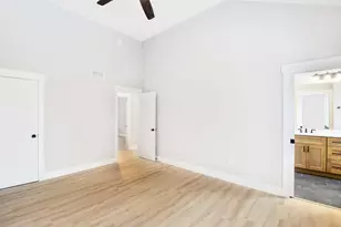 28722 N Madison Ave, Wauconda, IL 60084 - Photo 13