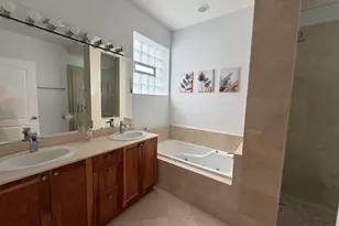 1730 N Western Ave, Chicago, IL 60647 - Photo 11