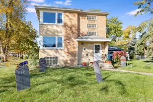 10548 Mason Ave, Chicago Ridge, IL 60415 - Photo 13