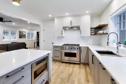 2480 Saint Johns Avenue, Highland Park, IL 60035 - Photo 7