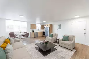 [Address not provided], Chicago, IL 60645 - Photo 5