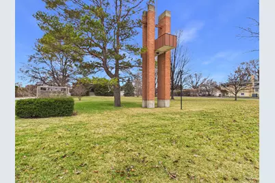 8450 N Shermer Road, Niles, IL 60714 - Photo 27