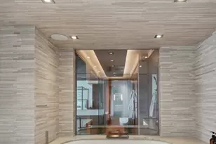 111 E Chestnut St, Chicago, IL 60611 - Photo 53