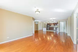 8000 Kilpatrick Ave, Skokie, IL 60076 - Photo 15