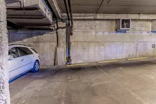 8000 Kilpatrick Ave, Skokie, IL 60076 - Photo 35