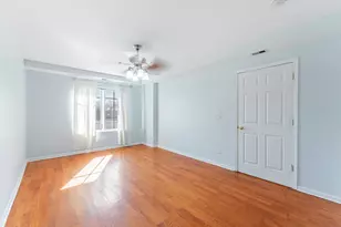 8000 Kilpatrick Ave, Skokie, IL 60076 - Photo 17