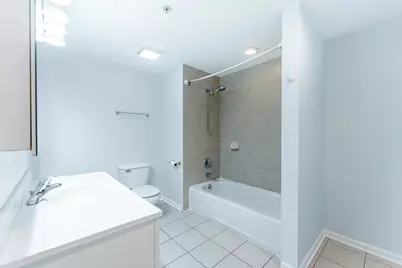 8000 Kilpatrick Avenue #2B, Skokie, IL 60076 - Photo 21