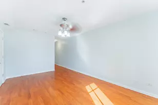 8000 Kilpatrick Ave, Skokie, IL 60076 - Photo 19