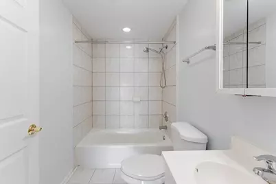 8000 Kilpatrick Avenue #2B, Skokie, IL 60076 - Photo 29